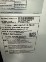 Bespoke 29 cu. ft. 4-Door French Door Refrigerator with AI Family Hub™+ & AI Vision Inside™ in Charcoal Glass and Stainless Steel - Image 6