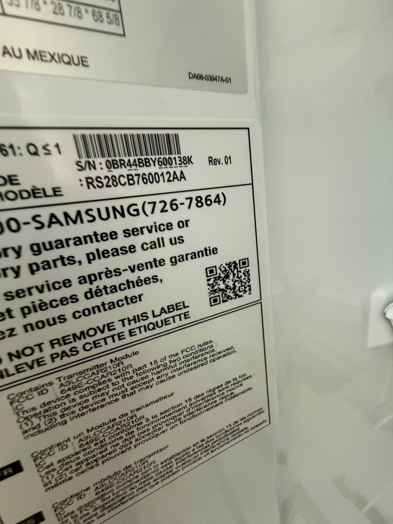 RS28CB760012AA (5) Bespoke Side-by-Side 28 cu. ft. Refrigerator with Beverage Center™ in White Glass - Image 6