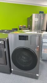 5.3 cu. ft. Bespoke AI Laundry Vented Combo™ All-in-One Ultra Capacity Washer and Electric Dryer with AI Home in Dark Steel - Image 2